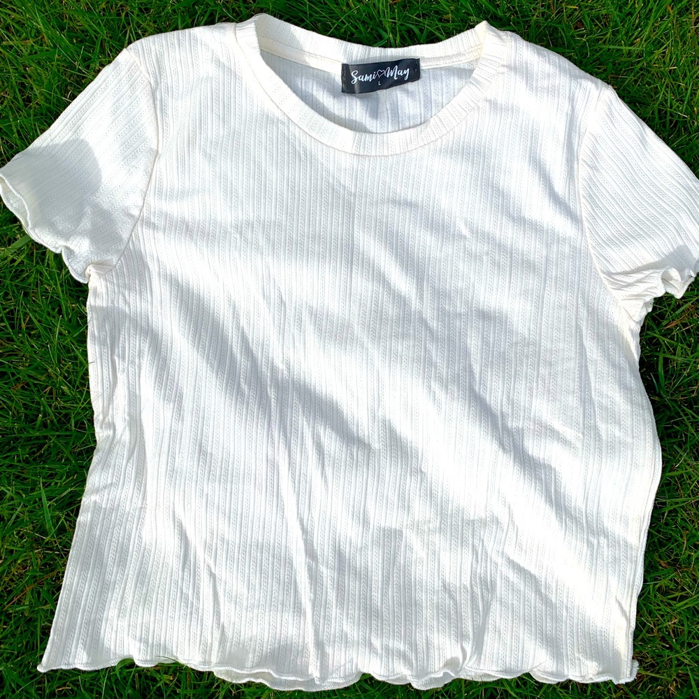 White cropped tee - never worn